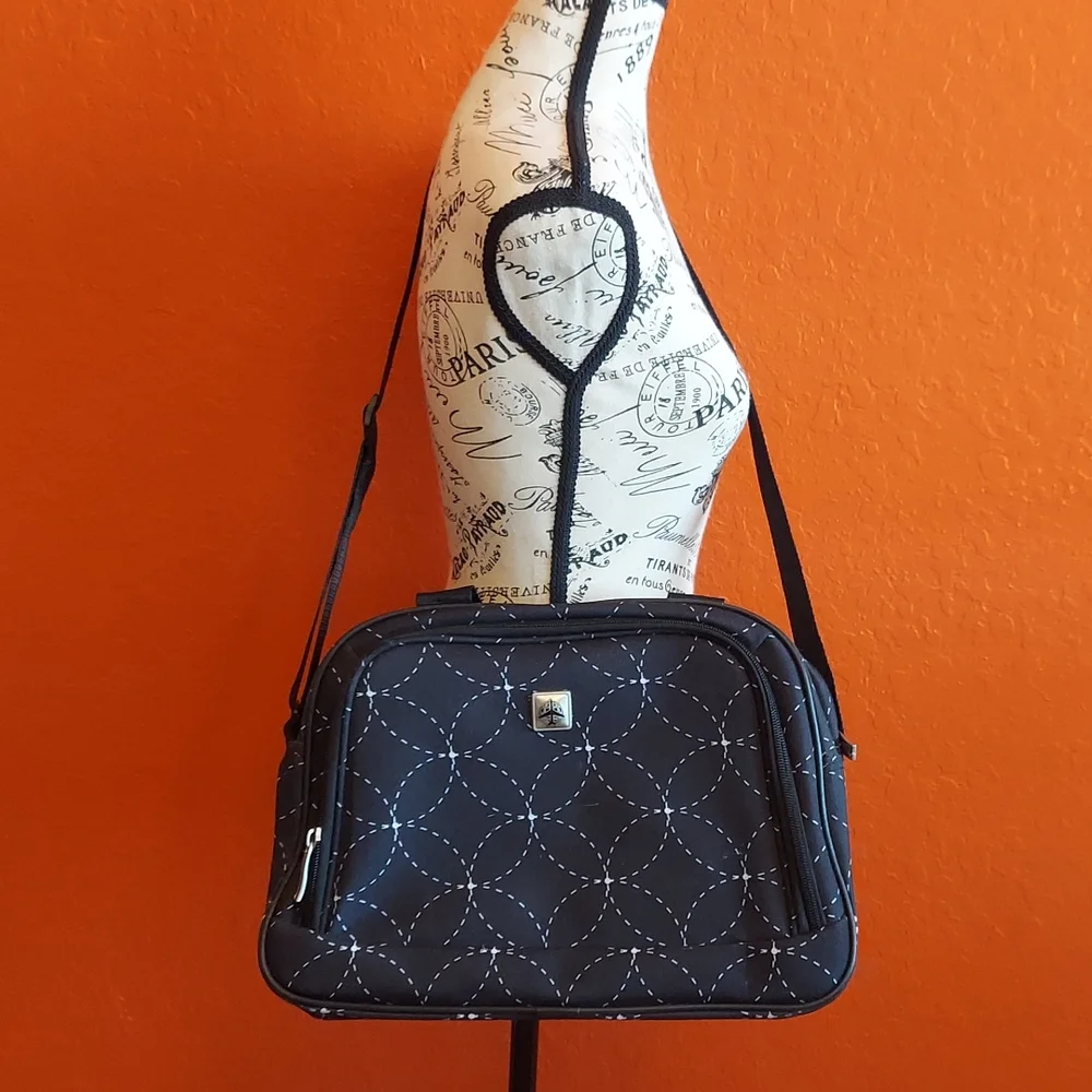 Black Computer Bag Crossbody Adjustable Strap 2 Zip Compartment Geometric Print